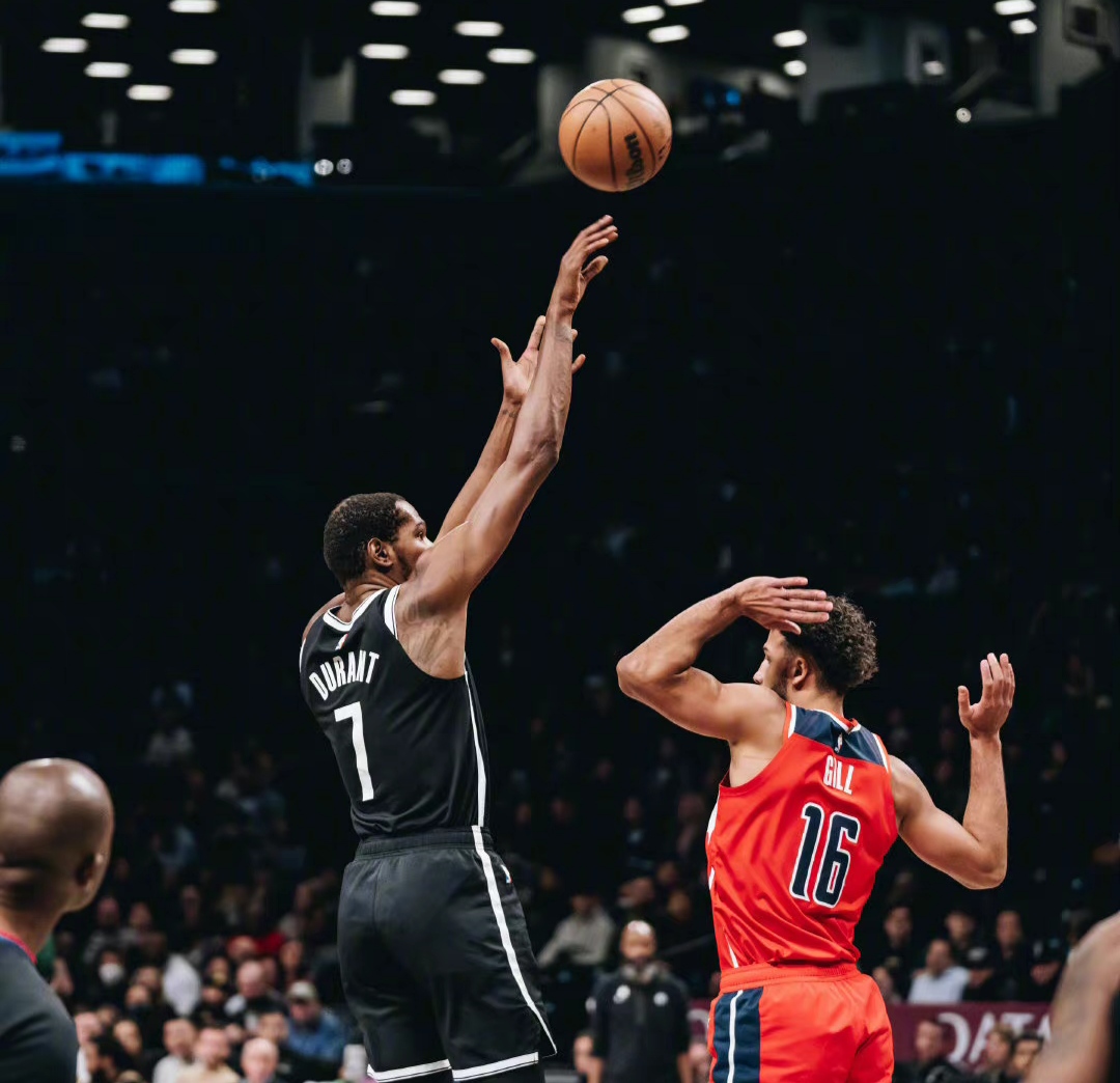 PG SOFT游戏-美国男篮力克奇才，米尔萨普统治全场的简单介绍