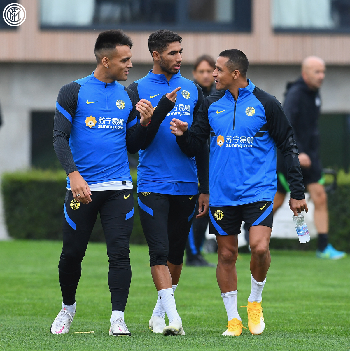 PG游戏下载-拜仁横扫摩洛哥，孔蒂高光表现