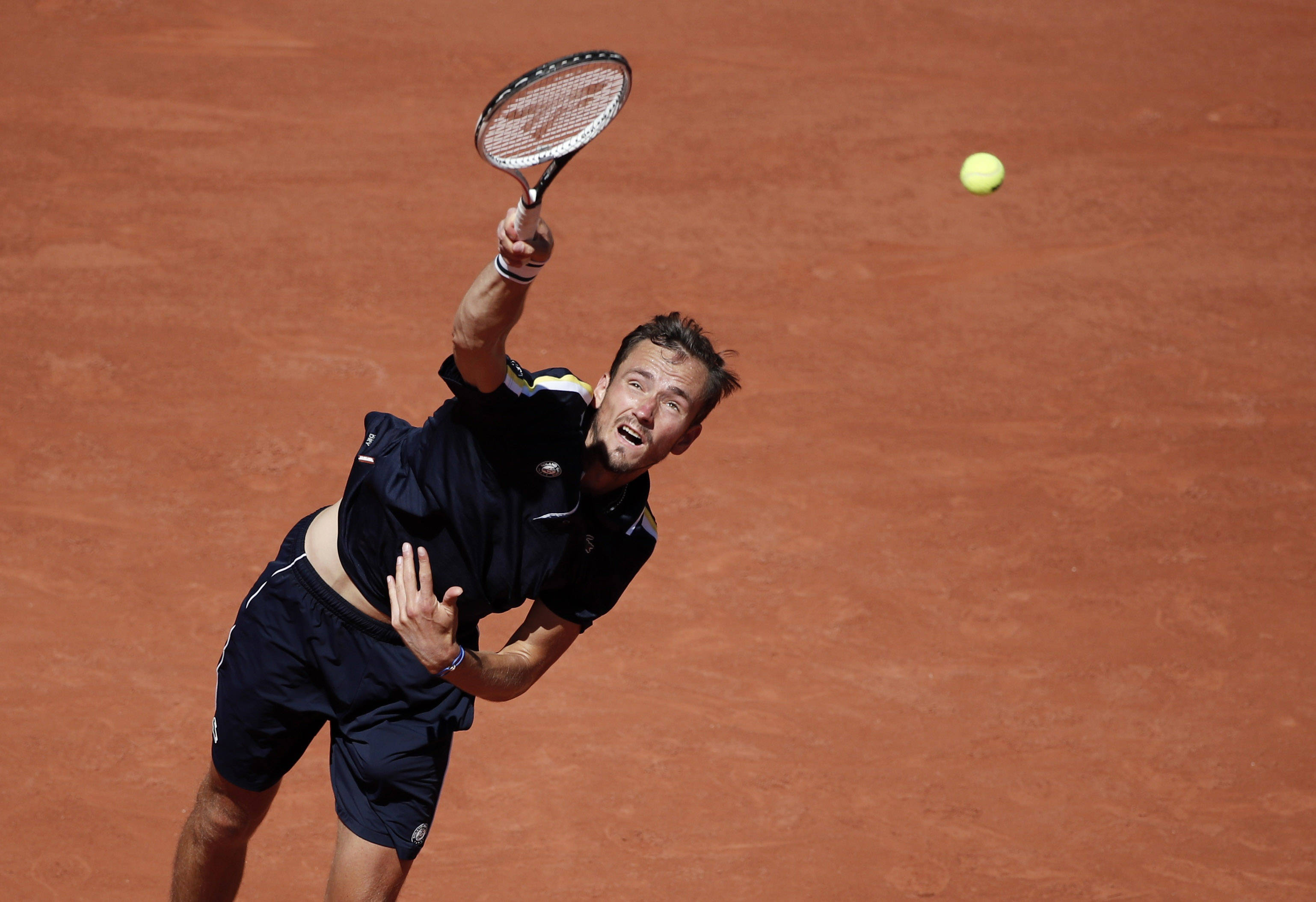 意大利网球队爆冷欧洲网球队，梅德韦杰夫统治全场的简单介绍