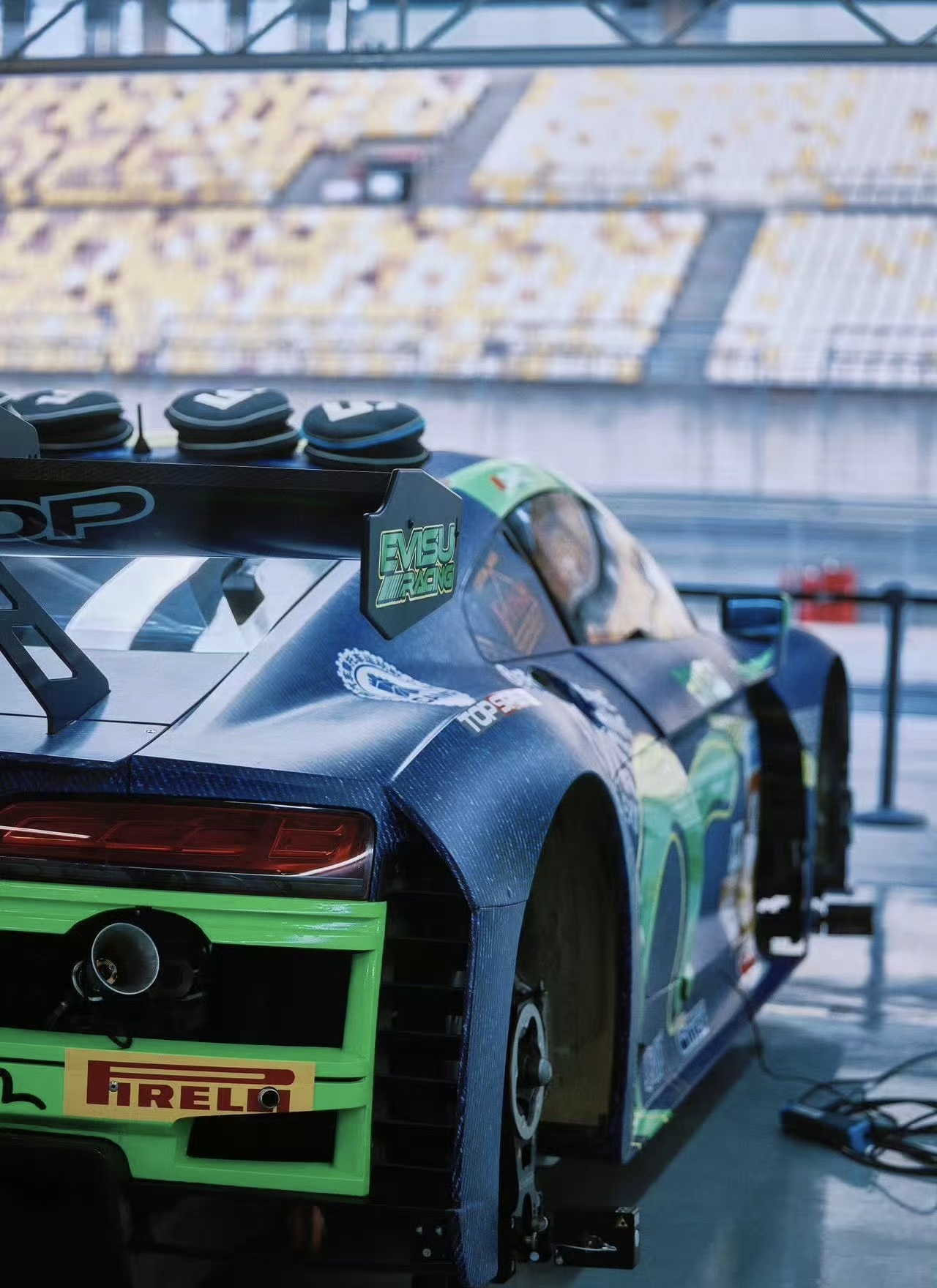 包含索伯车队轻取迈凯伦,皮亚斯特里点燃赛场的词条 包含索伯车队轻取迈凯伦,皮亚斯特里点燃赛场的词条