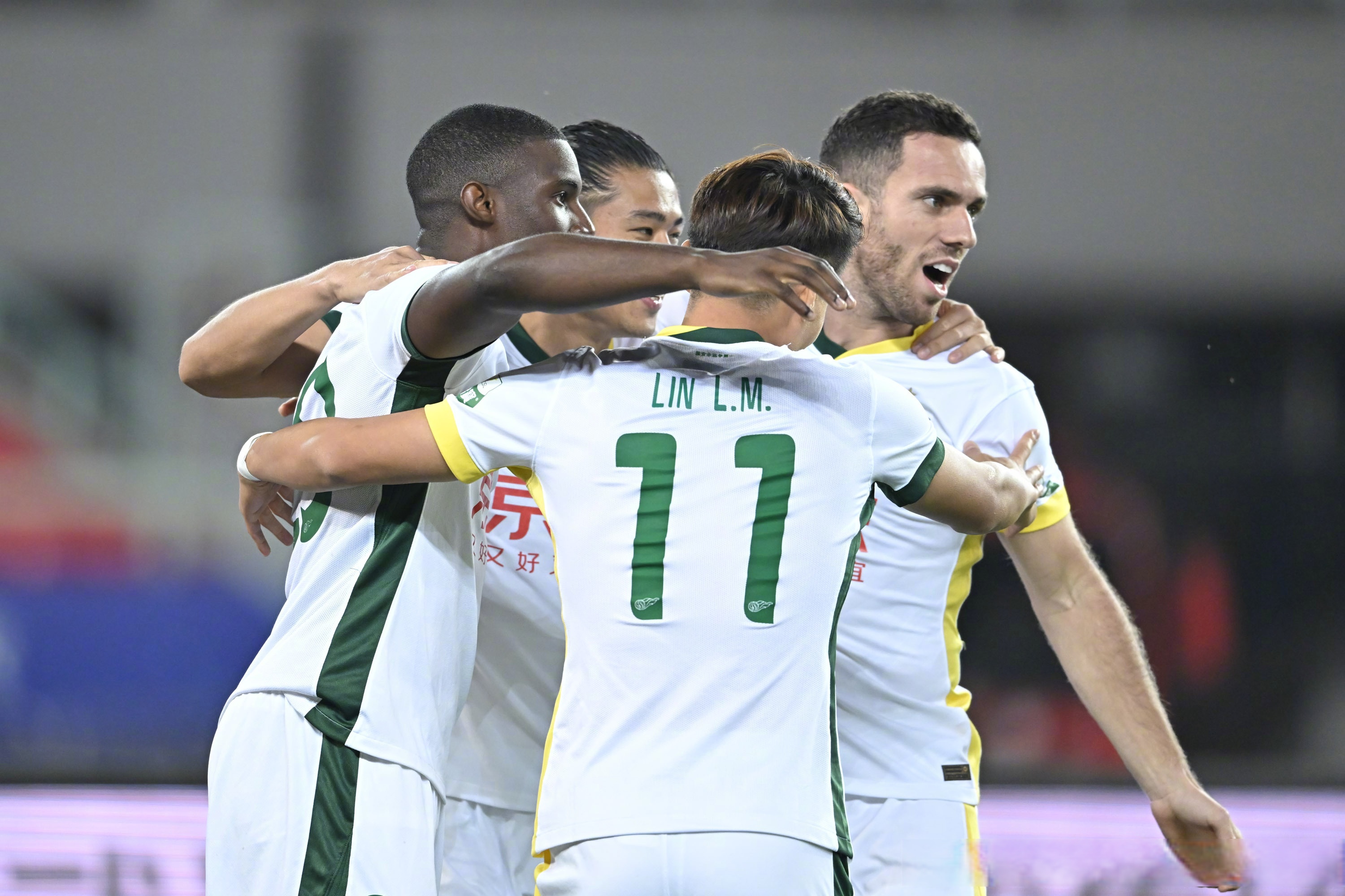 包含中国队完胜法国队，奥恰洛夫状态火热的词条