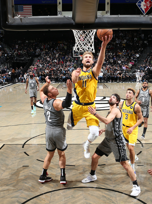 PG电子试玩官网-篮网全队表现出色，逆转取胜拉开比分差距的简单介绍