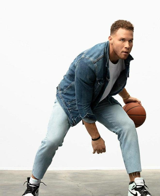 PG游戏下载-活塞大胜灰熊！格里芬状态爆棚助球队取胜的简单介绍