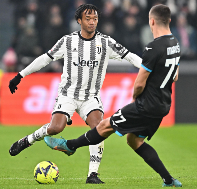 尤文图斯中场伤愈归队，球队士气大振的简单介绍