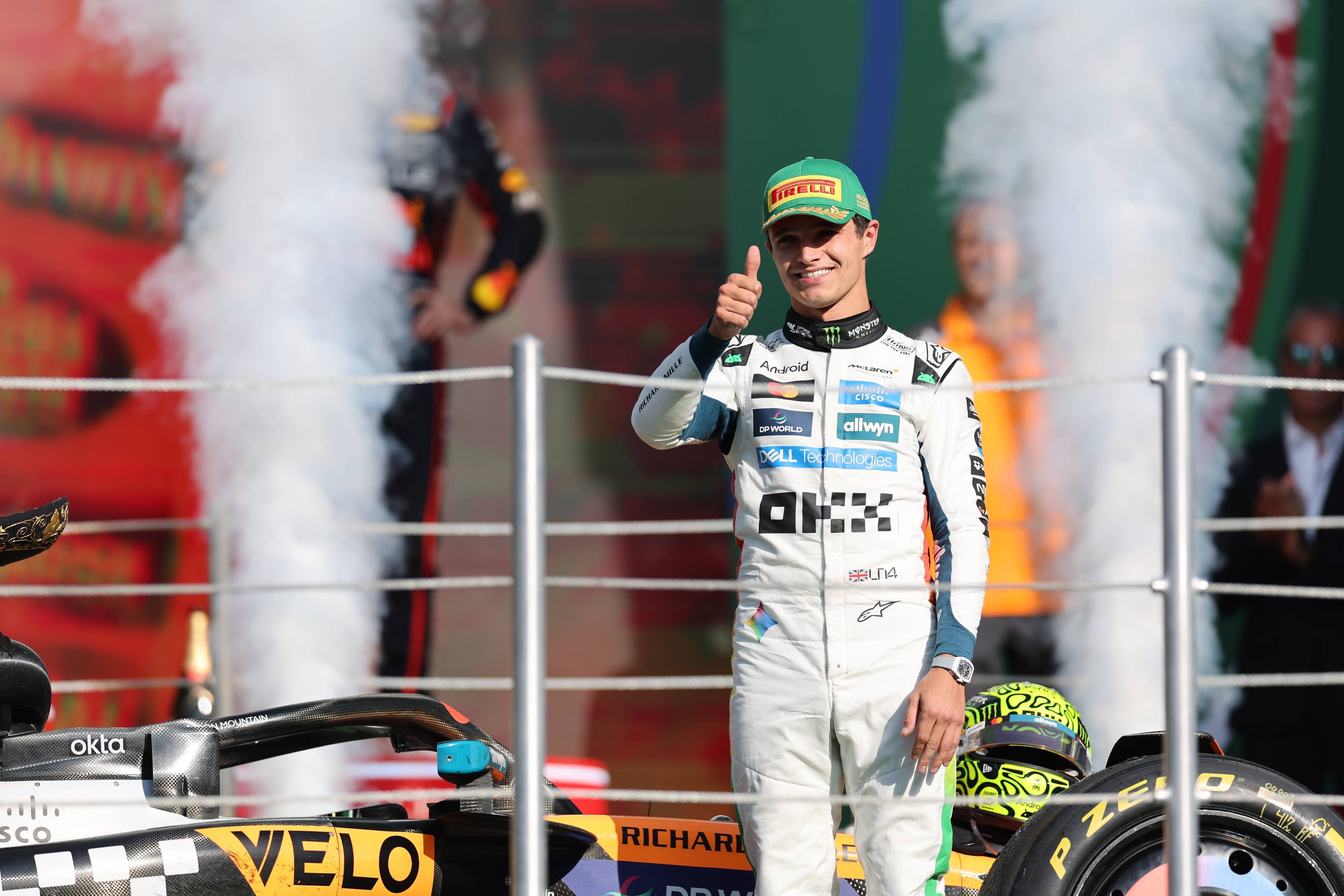 雷诺车队横扫法拉利，诺里斯带队取胜