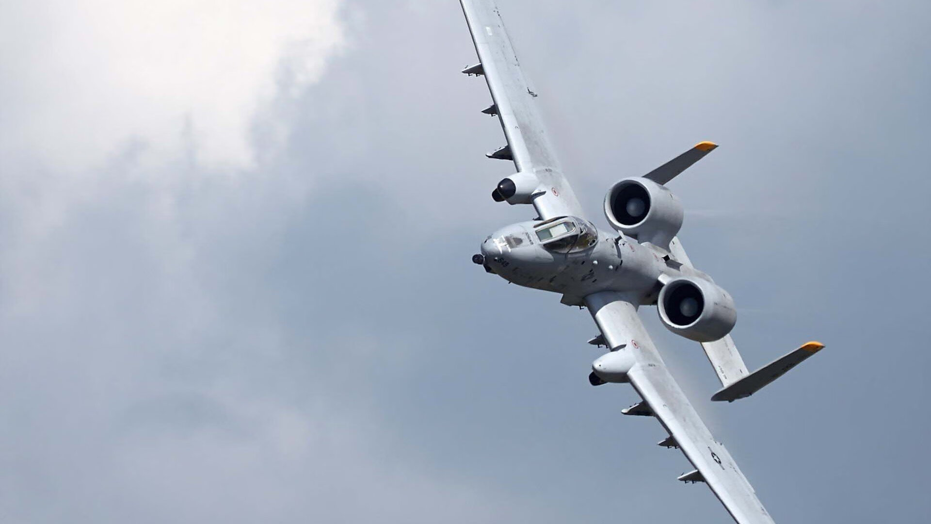 PG中国官网-武切维奇内线统治力全开，篮网加时鏖战力克快船