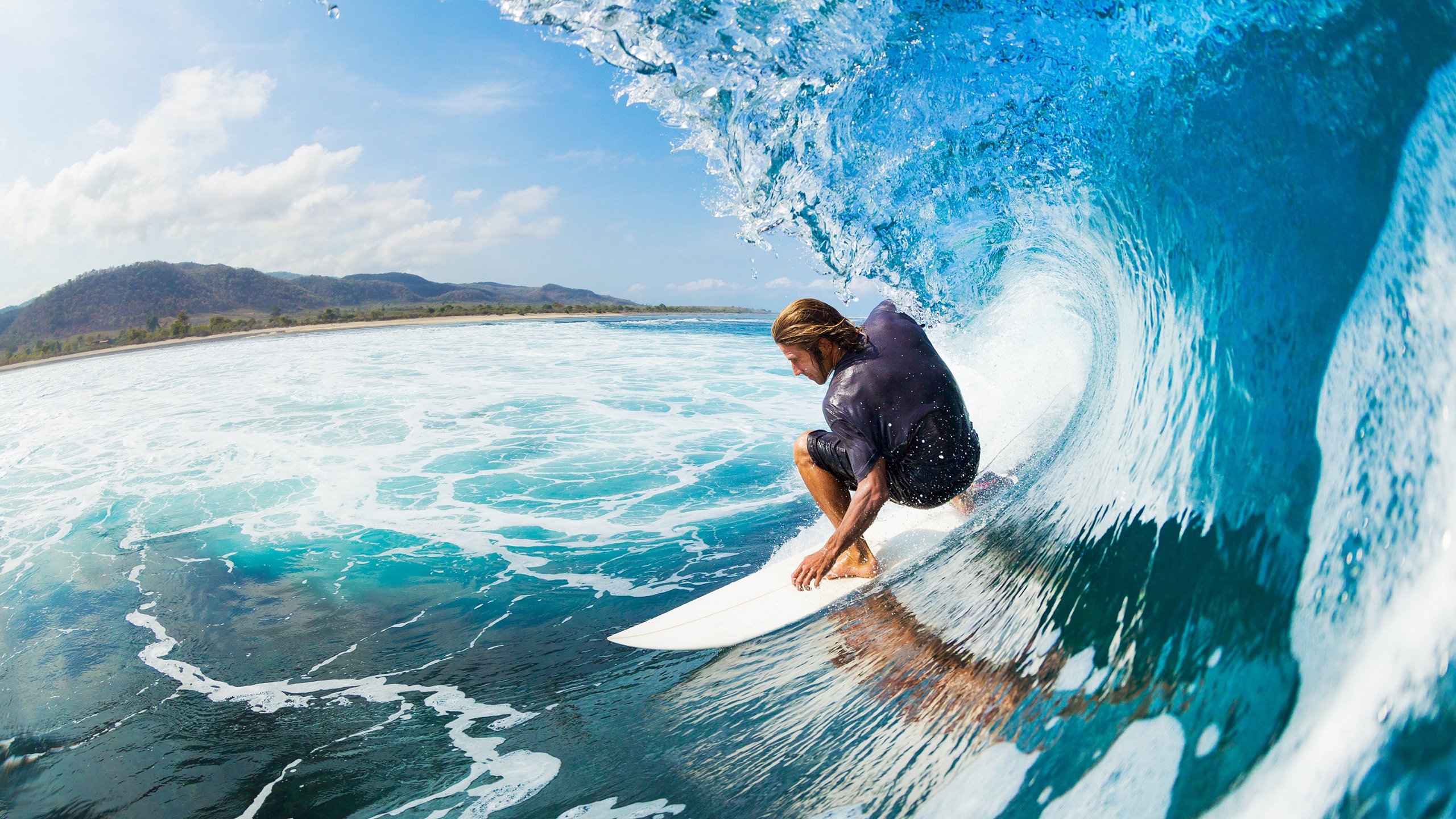 利拉德狂飙50分炸裂演出，东契奇压哨绝杀助独行侠险胜灰熊